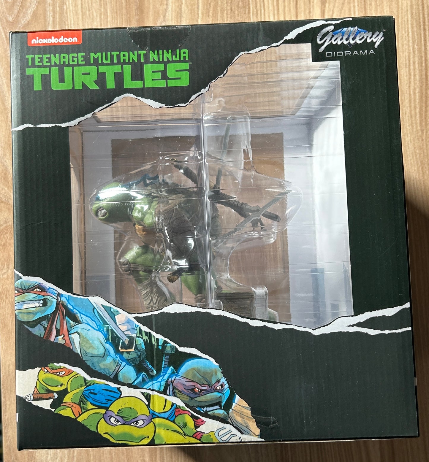 TMNT - Les Tortues Ninja - Statue de LEONARDO - 23 cm