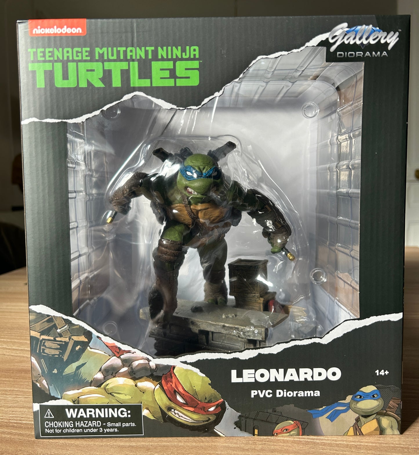 TMNT - Les Tortues Ninja - Statue de LEONARDO - 23 cm