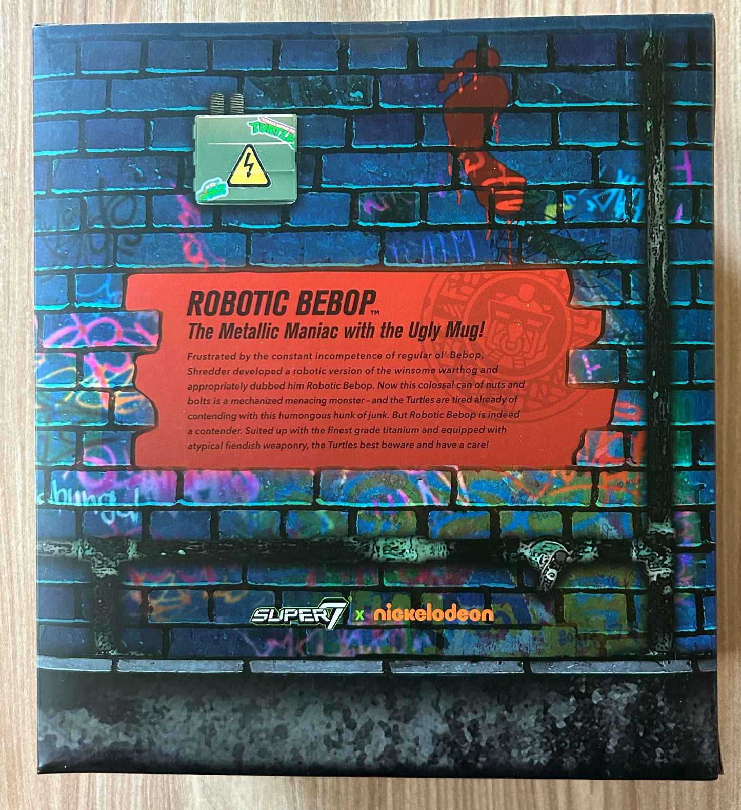 TMNT - Série Ultimates - Figurine de ROBOTIC BEBOP - 20 cm