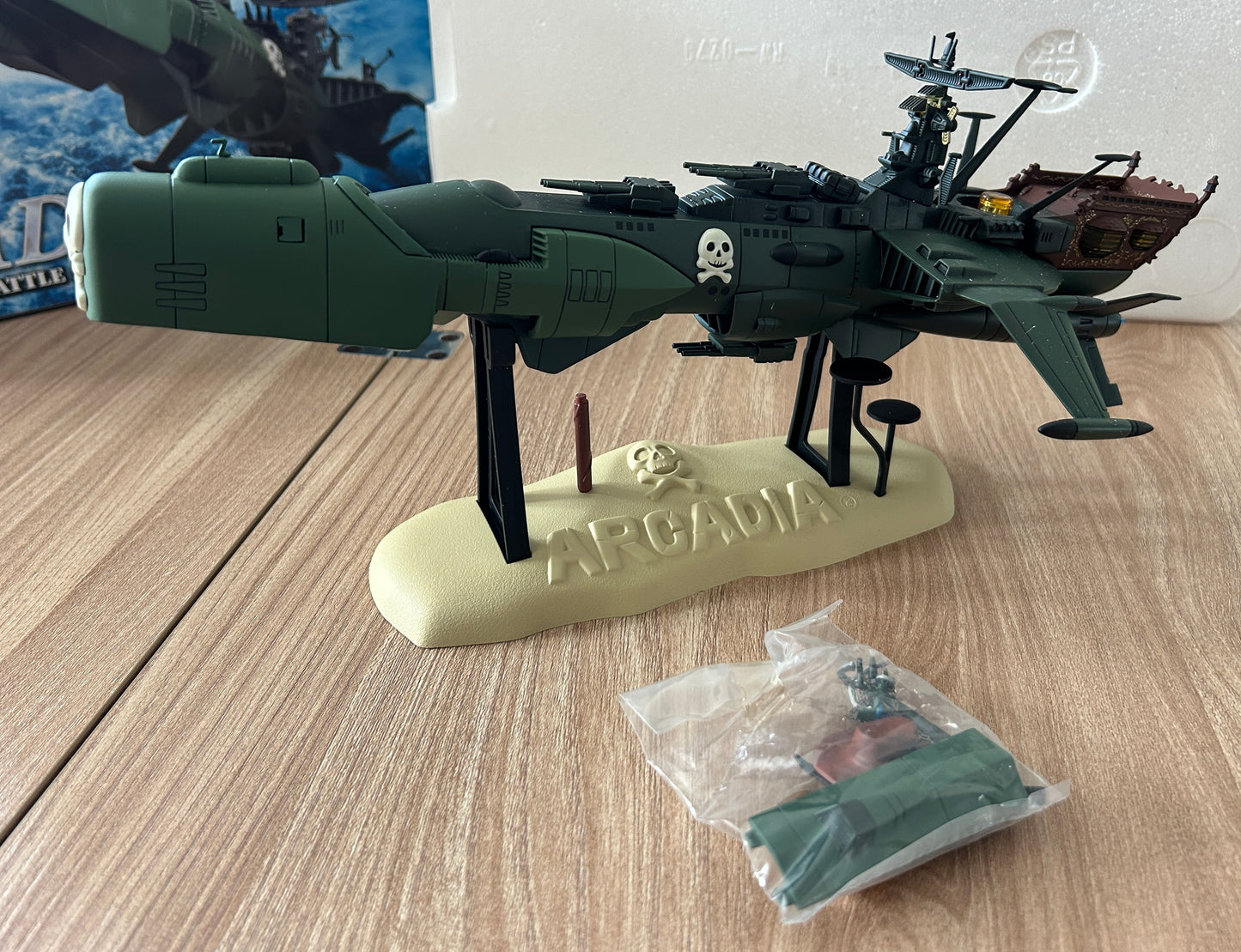 ALBATOR Captain Harlock - ATLANTIS Arcadia - SGM-24 SKULL VERSION VERT RENEWAL