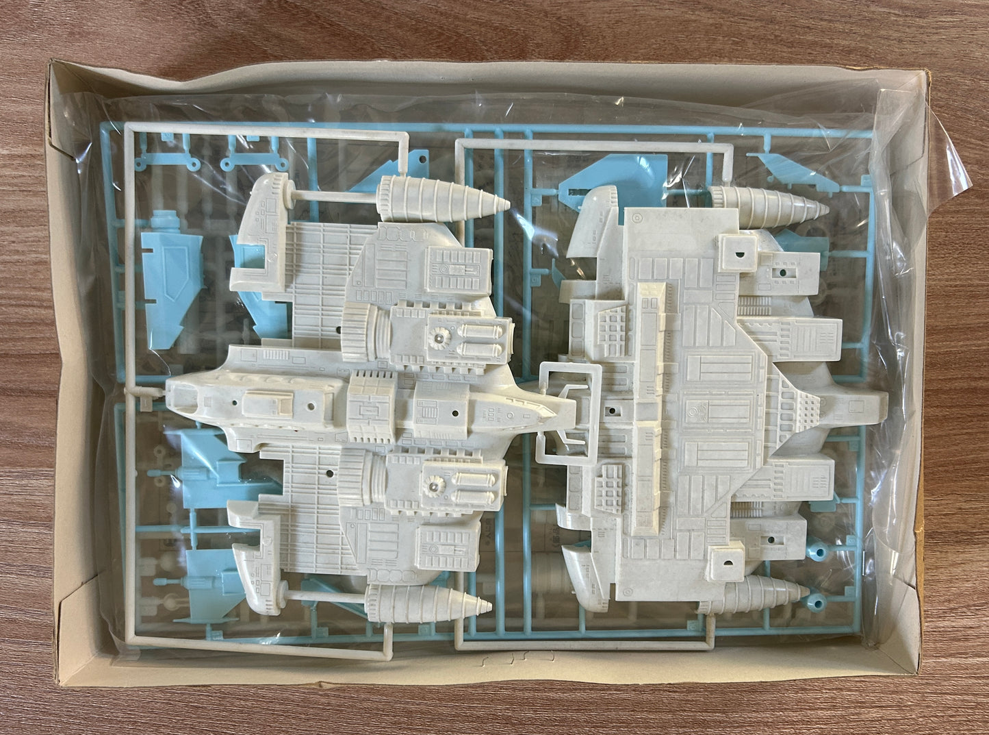 SAN KU KAI - Maquette du VAISSEAU LIABE Special - 1981 - Neuf