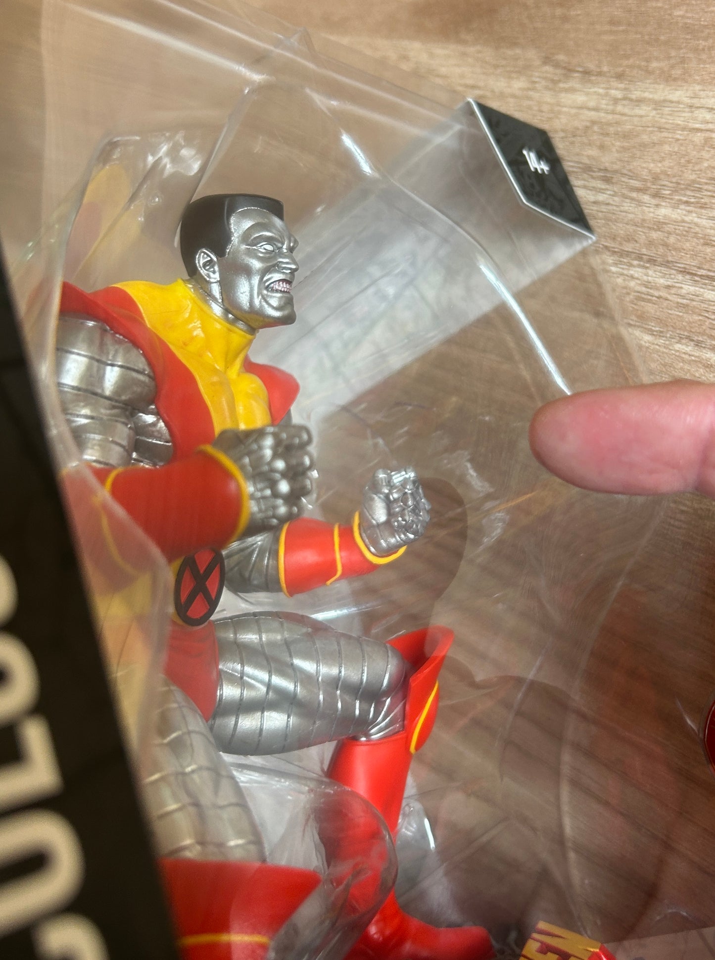Marvel Collection - Statuette en PVC 1/10 de Colossus (X-Men #1) - 17 cm - Boîte abîmée