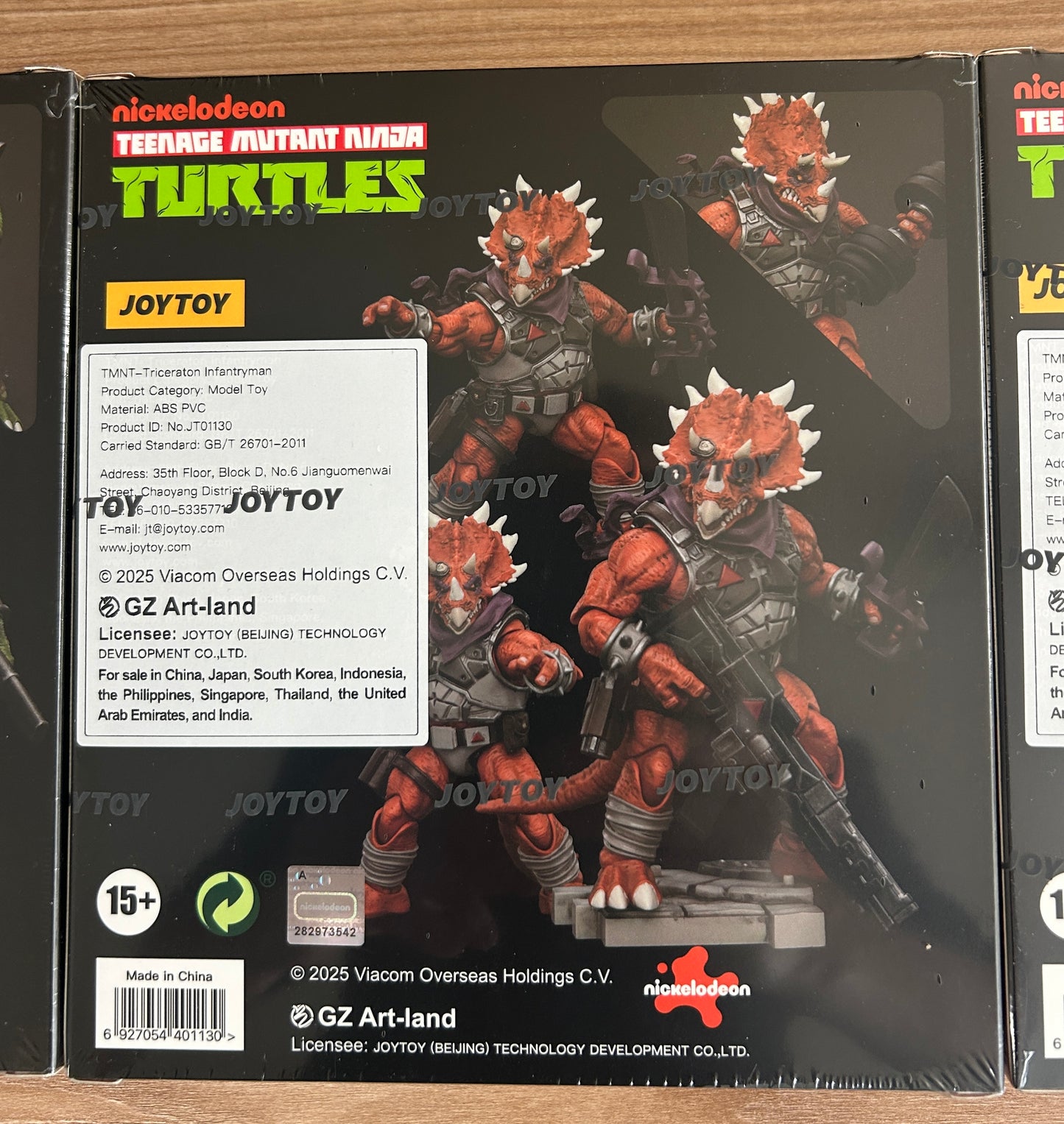 TMNT - Lot de 3 figurines 1/18ème - Triceraton Infantryman - Captain Zorax - Adjutant Zork - 13/14 cm
