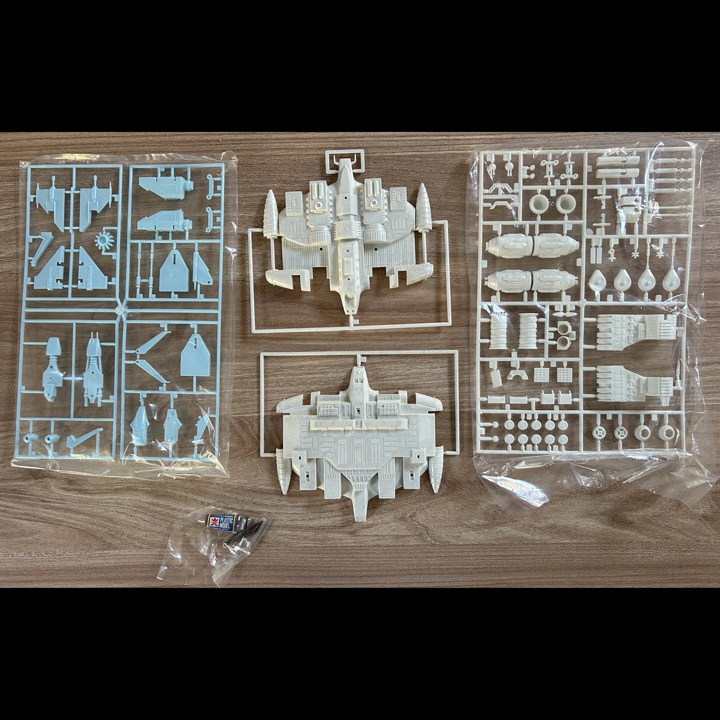 SAN KU KAI - Maquette du VAISSEAU LIABE Special - 1981 - Neuf
