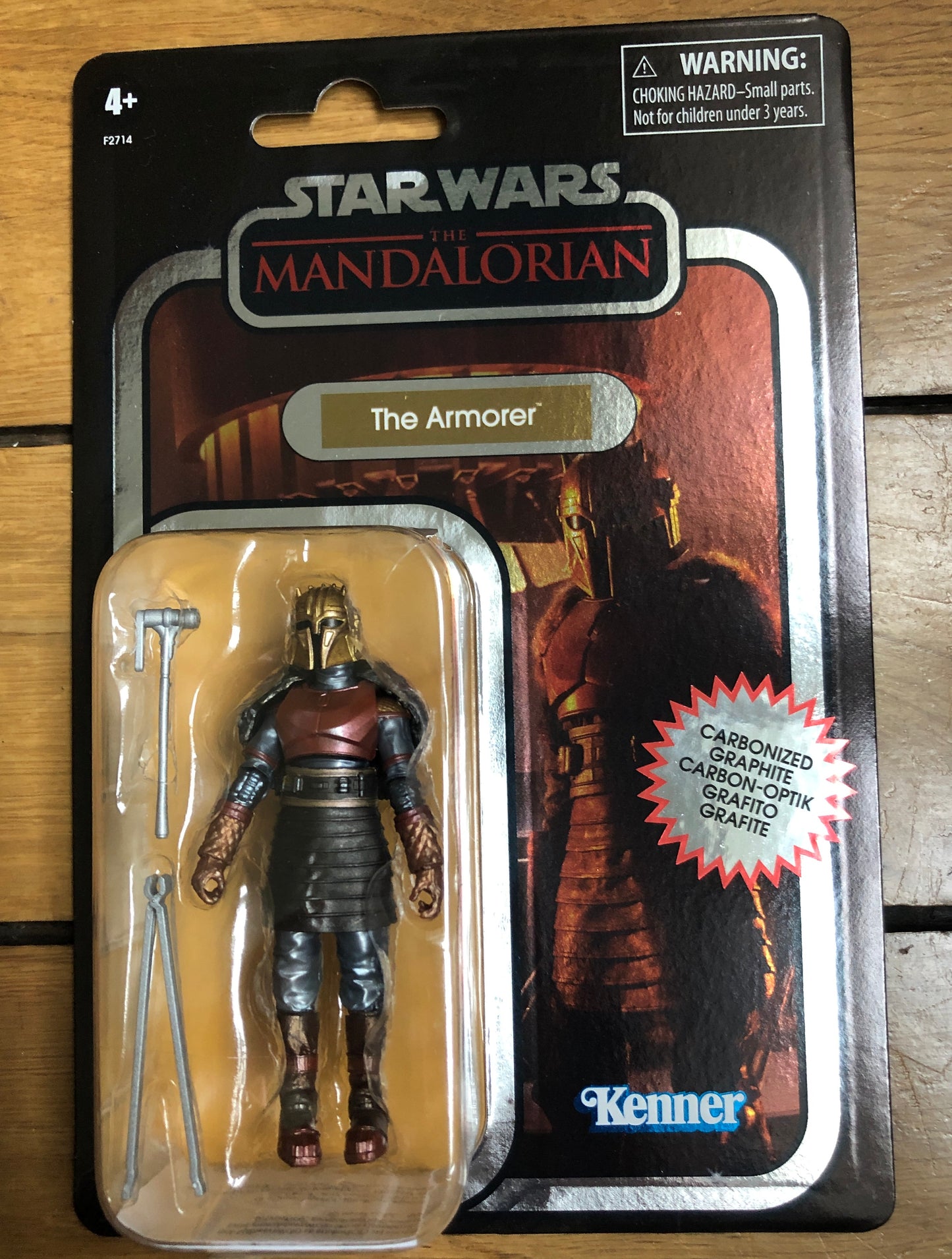 STAR WARS The Mandalorian - TVC - Vintage Collection - Série Carbonized Graphite - THE ARMORER