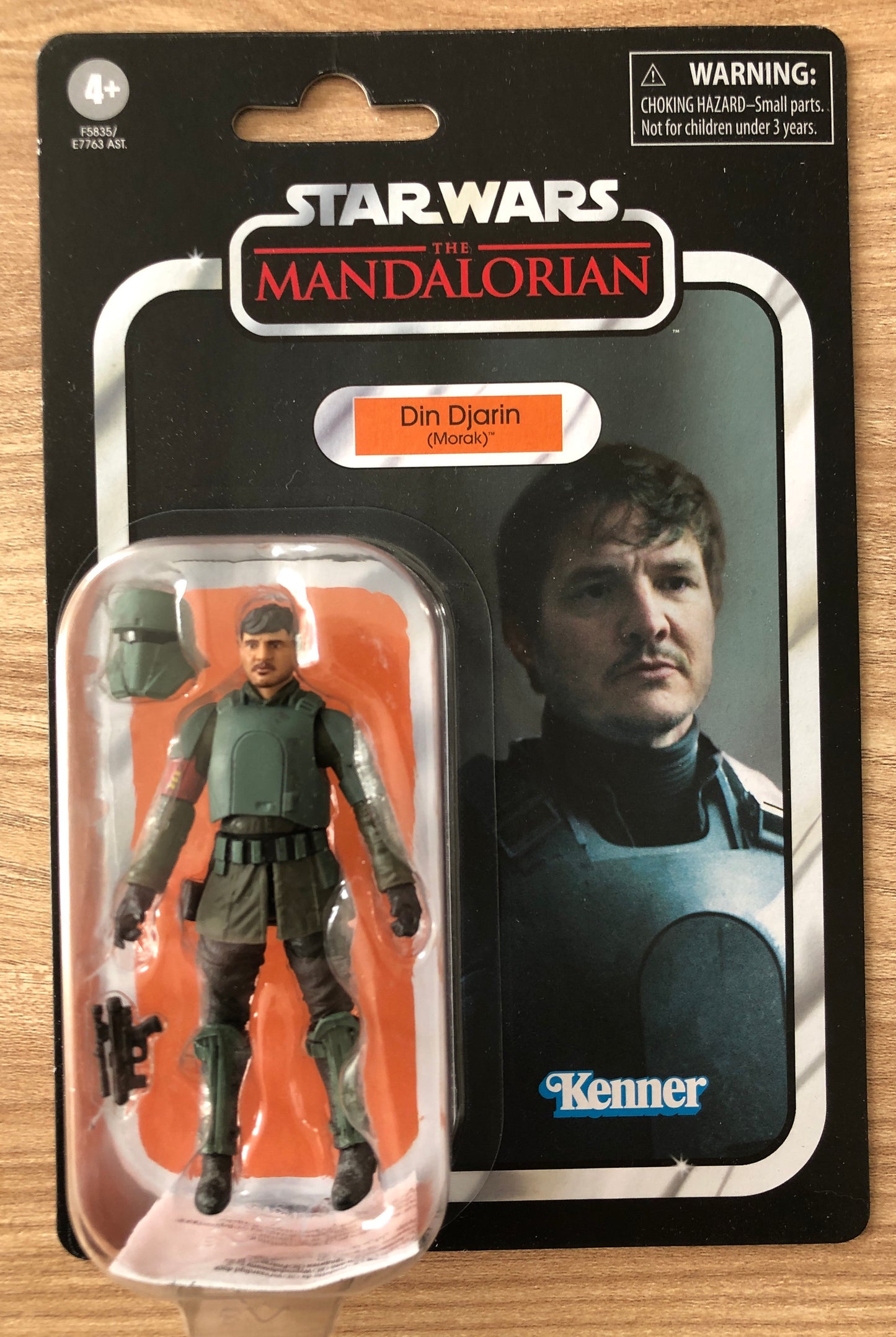 STAR WARS - The Mandalorian - TVC - The Vintage Collection VC251 - DIN DJARIN (Morak) AVEC DEFAUT