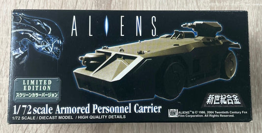 ALIENS - Réplique 1/72 du Armored Personnel Carrier (APC) avec figurine du Alien Warrior - Métal Die-Cast