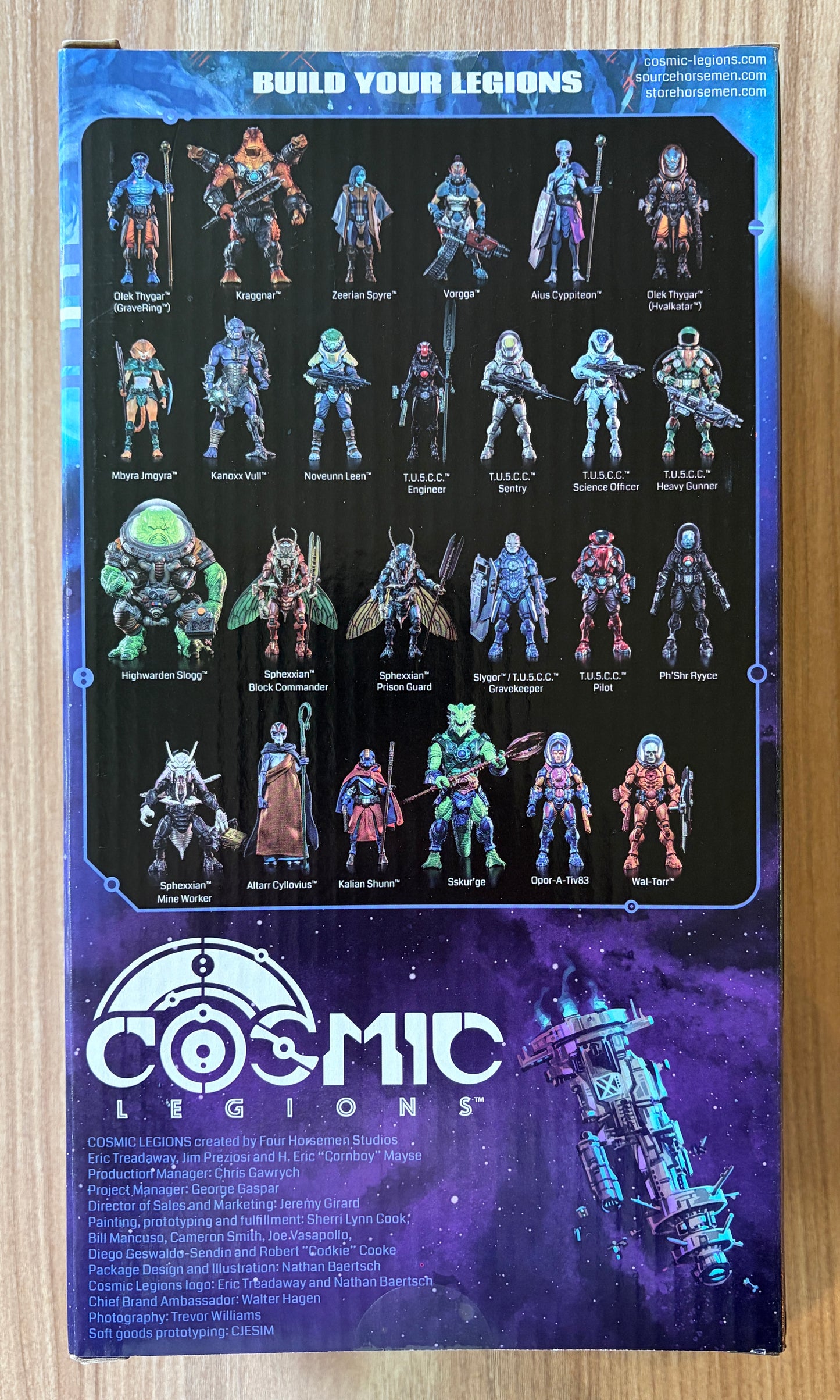 Cosmic Legions - Figurine de T.U.5.C.C. Heavy Gunner - 1/12ème - 16 cm