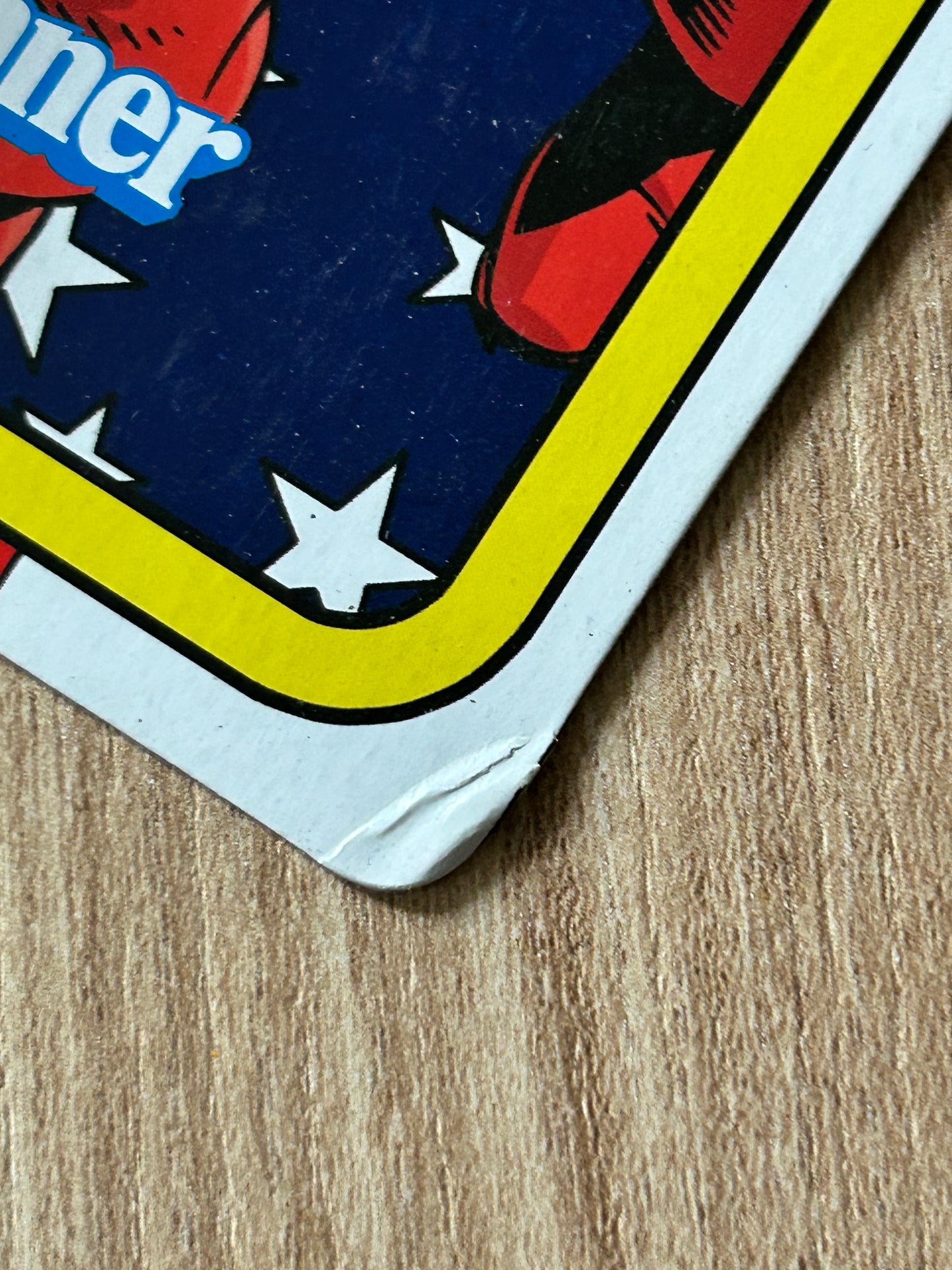 MARVEL LEGENDS - Rétro Card - Figurine de Captain America