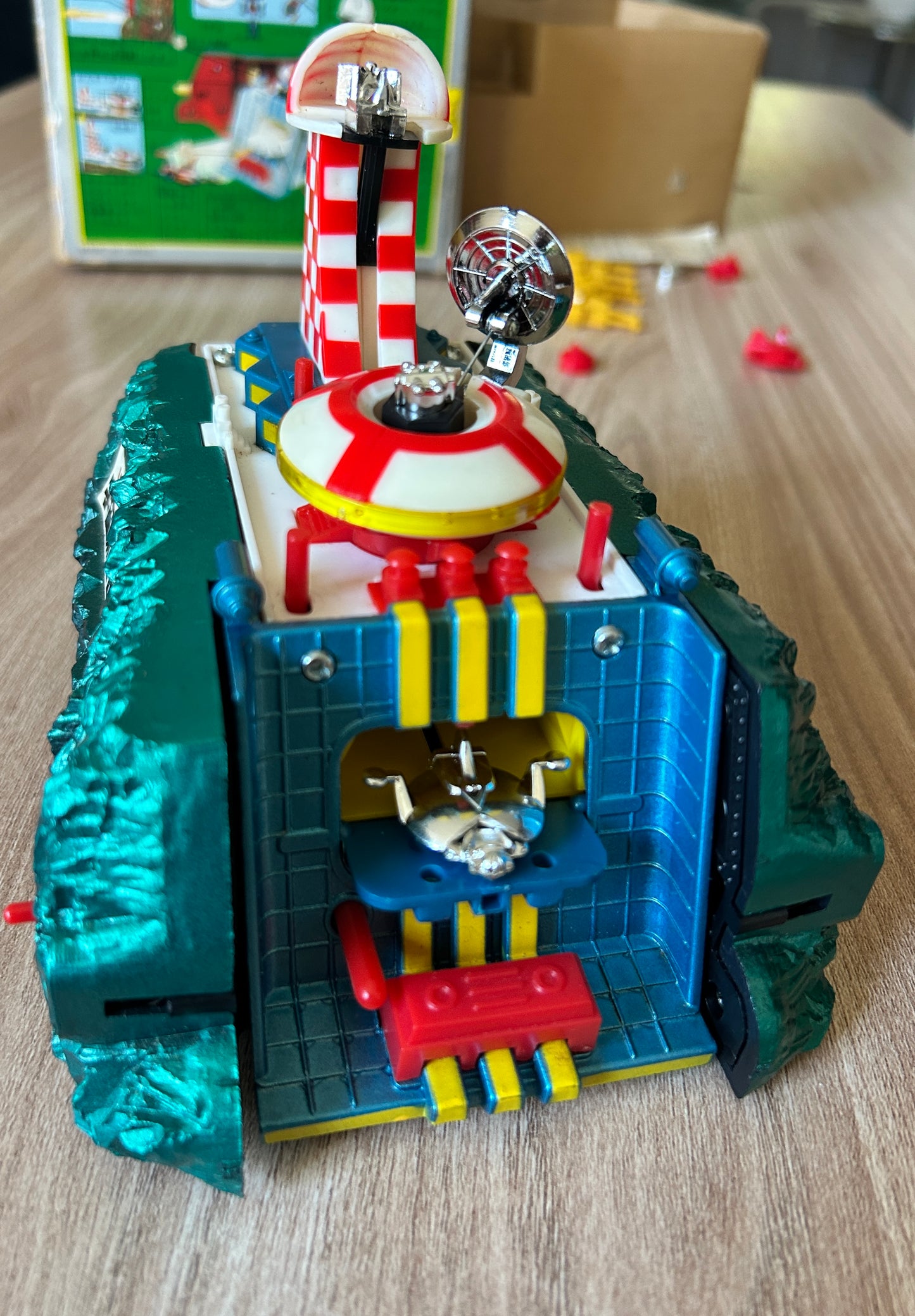 GOLDORAK - Base spatiale de Goldorak - Popy PA-63 - 1976