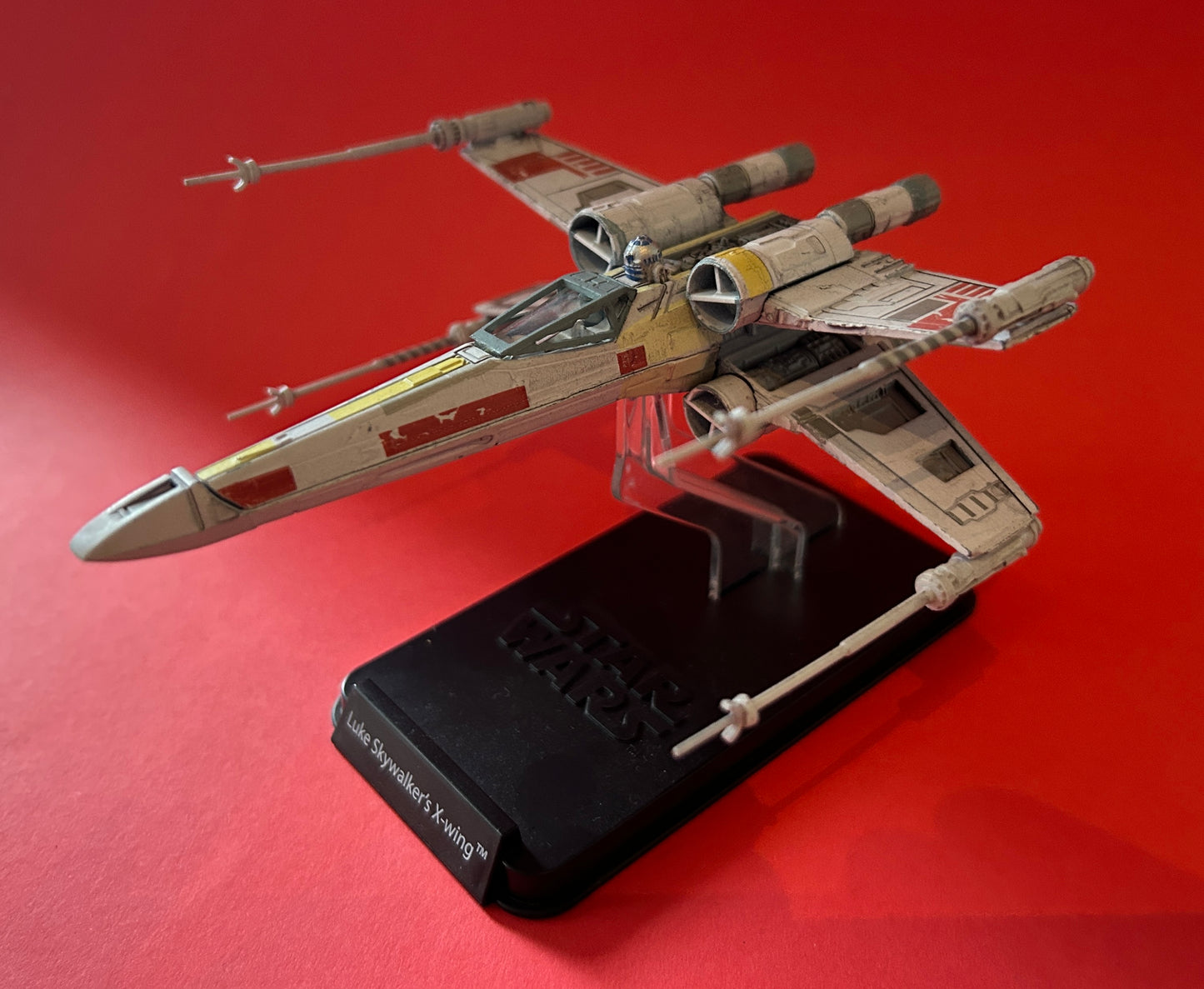 STAR WARS - Vaisseau X-WING de Luke Skywalker - Metal Die-Cast - ALTAYA #16