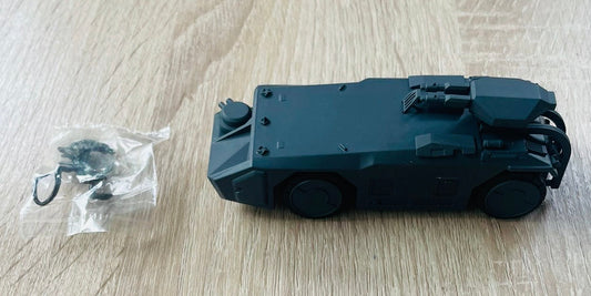 ALIENS - Réplique 1/72 du Armored Personnel Carrier (APC) avec figurine du Alien Warrior - Métal Die-Cast