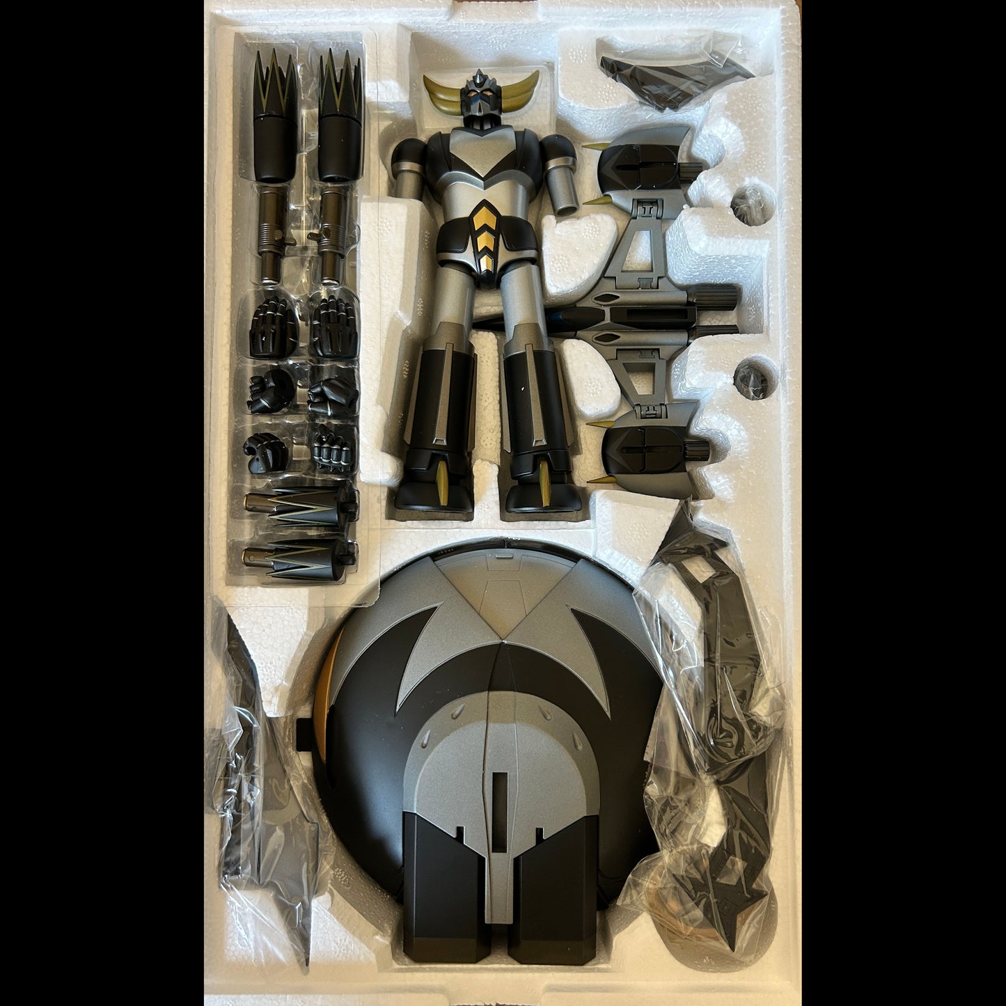 GOLDORAK Grendizer - Soul of Chogokin - Figurine GOLDORAK BLACK - GX-04B - Die-Cast Métal (Copie)