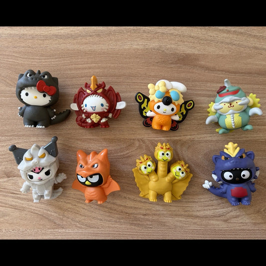 Hello Kitty & Godzilla - Set de 8 Figurines en boîte - Exclusivité McDonald’s USA