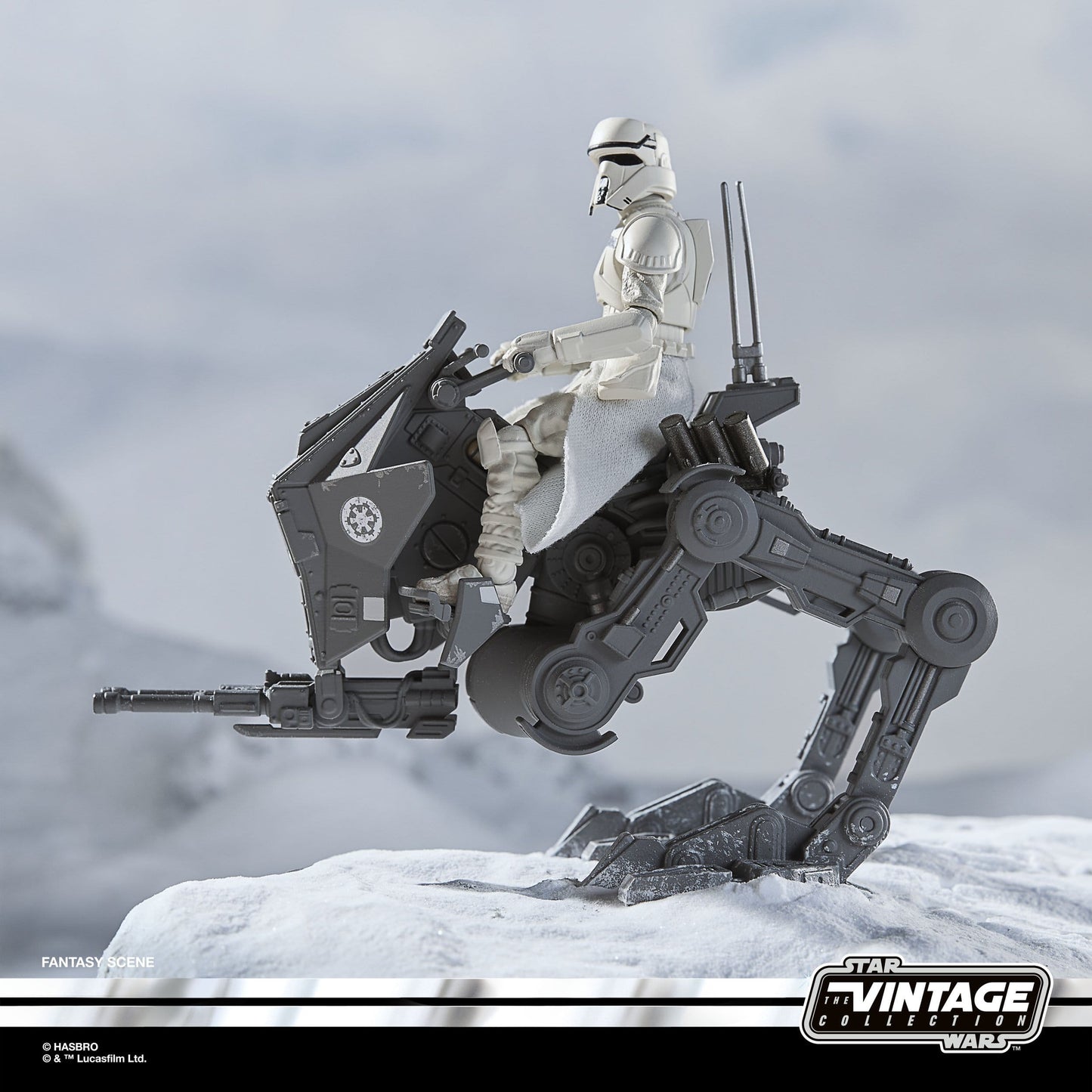 Star Wars: The Mandalorian & Grogu - The Vintage Collection - Imperial Remnant AT-RT & AT-RT Driver