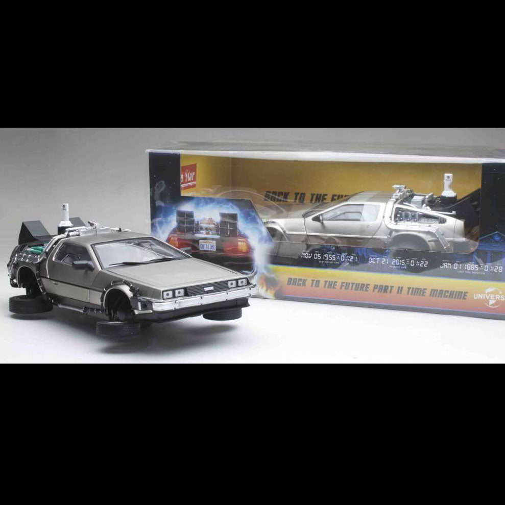 RETOUR VERS LE FUTUR II - Réplique de la DELOREAN 1/18 - Métal